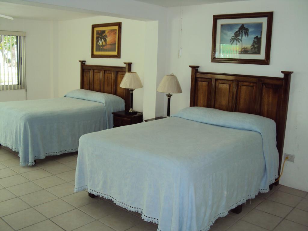 Freedom Shores "La Gringa" Hotel - Universally Designed Isla Aguada Exterior foto